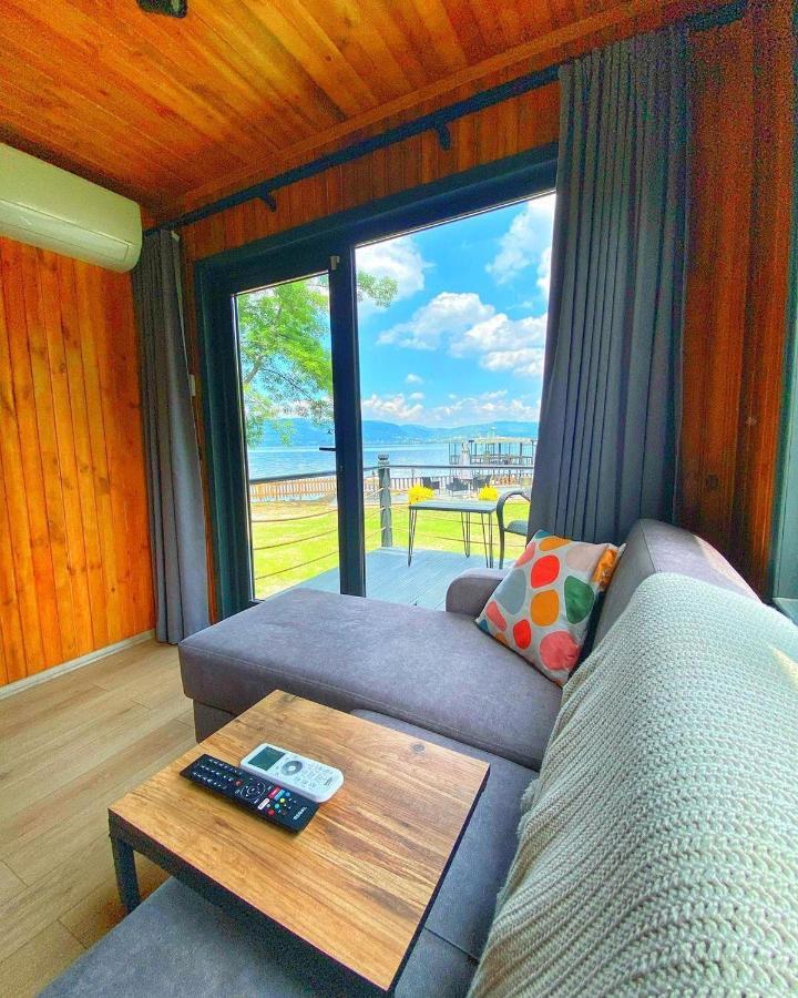 Sapanca Siesta Bungalov Villa ภายนอก รูปภาพ