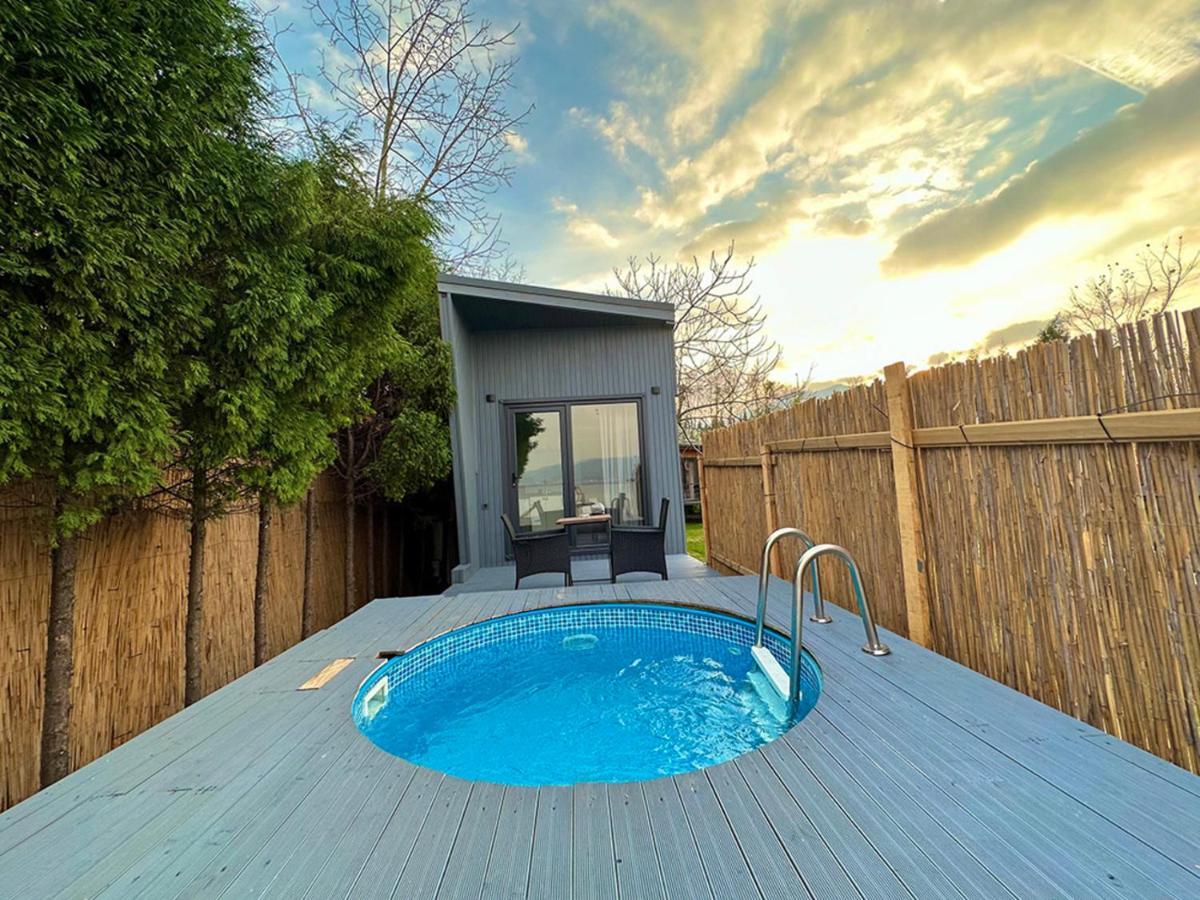 Sapanca Siesta Bungalov Villa ภายนอก รูปภาพ